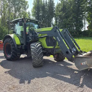 Claas Arion 650