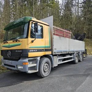 Mercedes-Benz 2543L/45 Kranbil - Hiab 144E