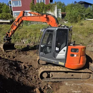 Hitachi ZX85US-5A