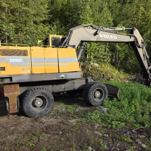 Volvo EW200 hjulgraver