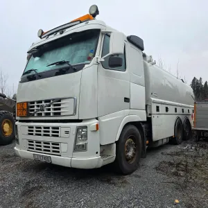 Volvo FH12 460 tankbil - Stokota 17 m3 påbygg