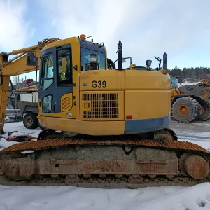 Komatsu PC228USLC-8 