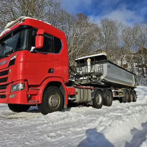 Scania R580 6x4 trekkvogn m/ Carnehl tippsemi