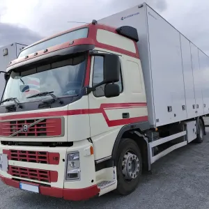 Volvo FM9 300 skapbil (Bussbygg) 
