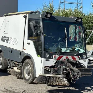 MFH 5500 feiemaskin - Leveringsklar