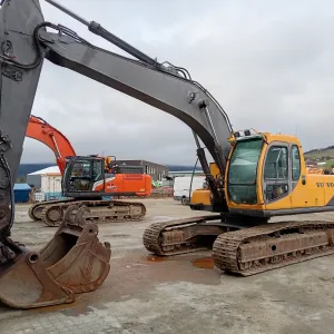 Volvo EC210LC 